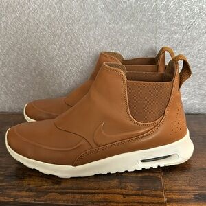 Nike Air Max Thea Women 9.5 Sneaker Boots Chelsea Mid Leather Brown City Comfort